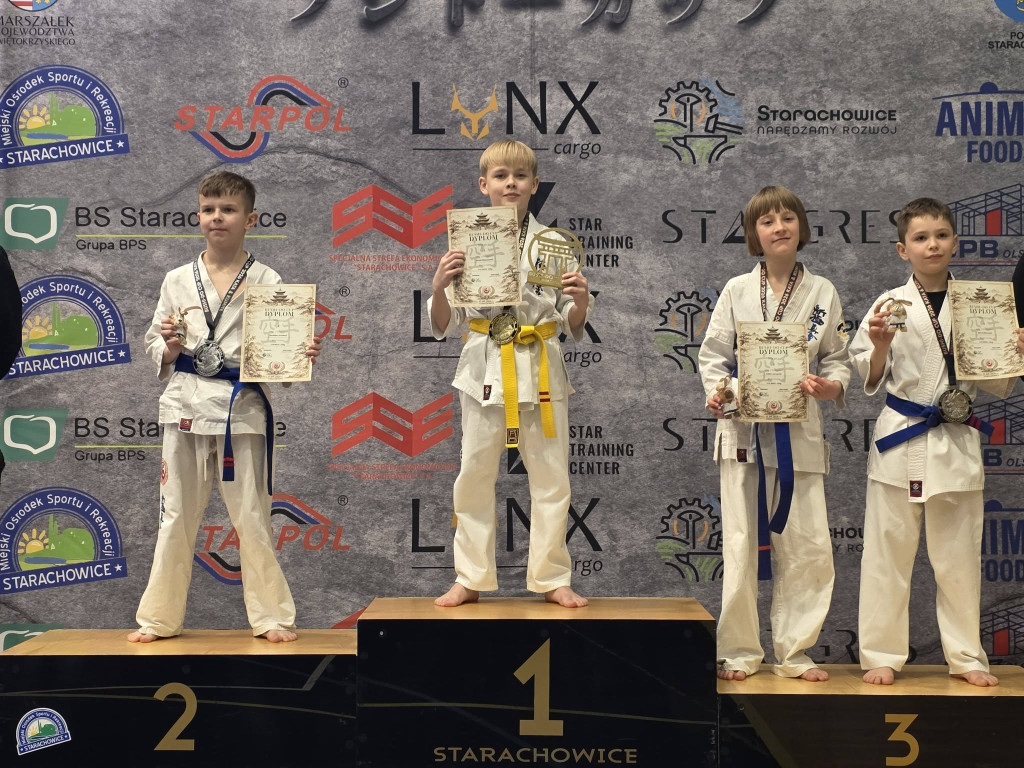 Nasi karatecy wrócili z medalami z Bushido CUP