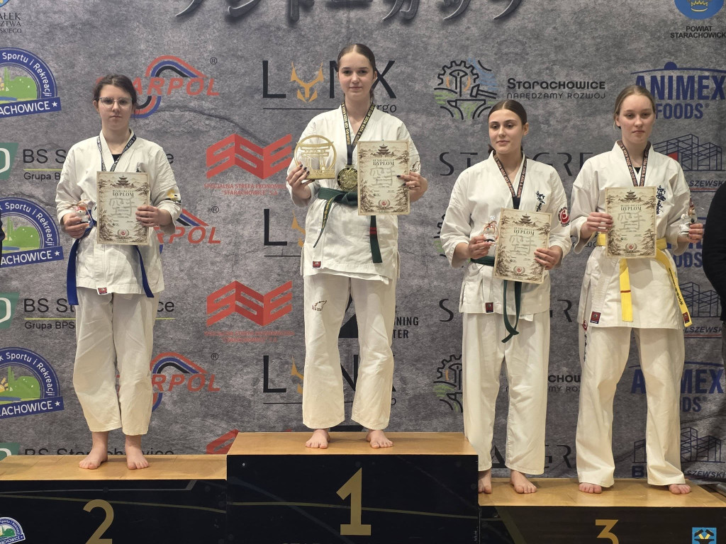 Nasi karatecy wrócili z medalami z Bushido CUP