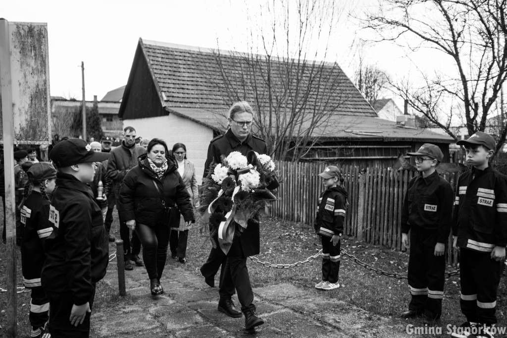 W Stąporkowie upamiętniono rodzinę Gutów