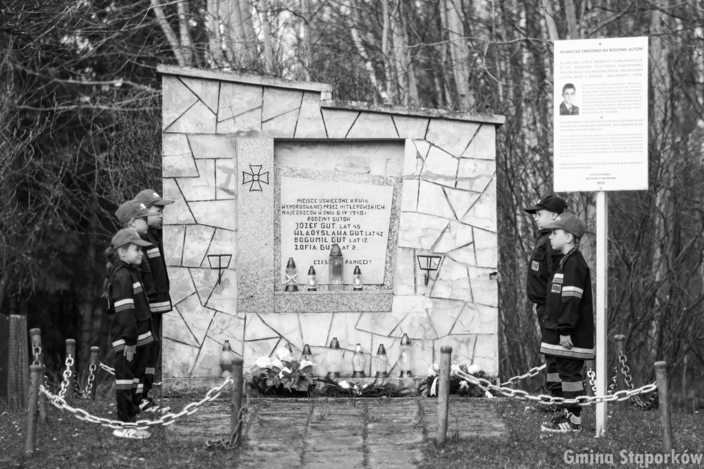 W Stąporkowie upamiętniono rodzinę Gutów