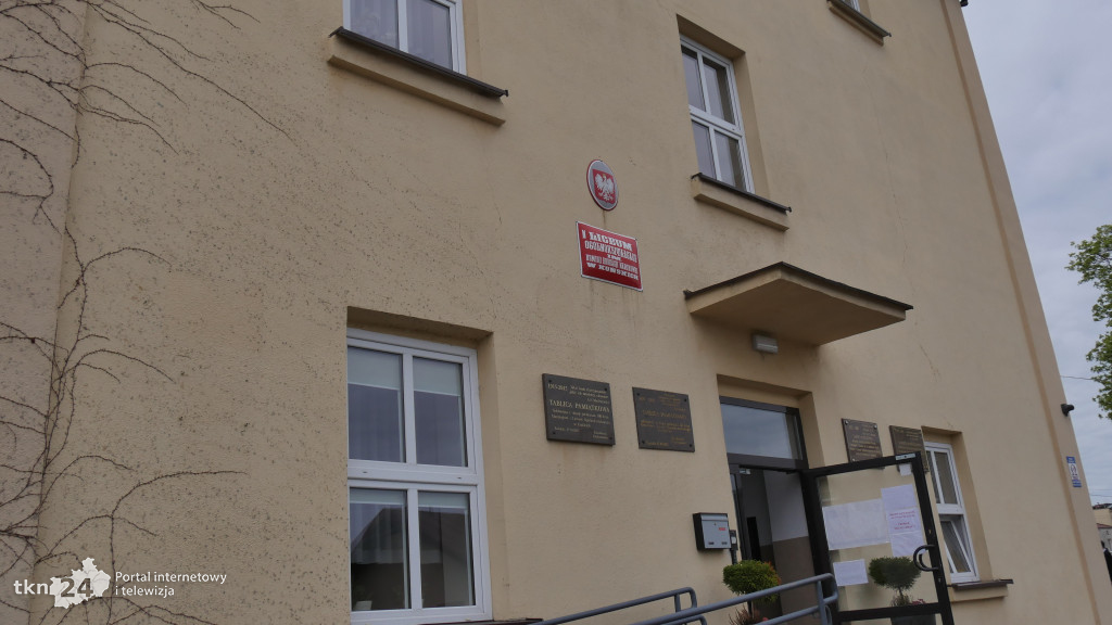 Pożegnanie absolwentów w I LO w Końskich