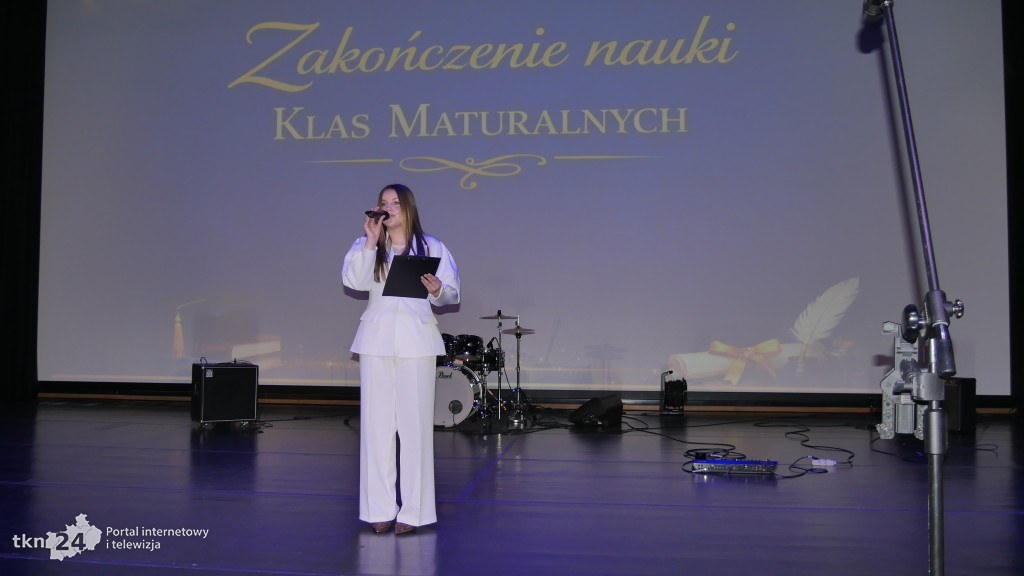 II LO w Końskich pożegnało swoich absolwentów