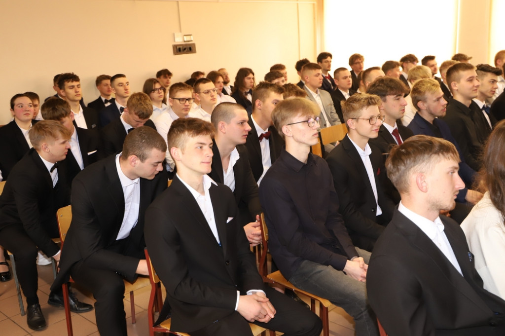 Pożegnanie klas piątych w koneckim Mechaniku