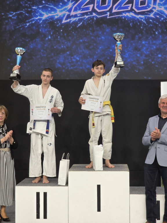 Konecki Klub Karate drugi drużynowo na Kobierzyce Cup 2026. Grad medali