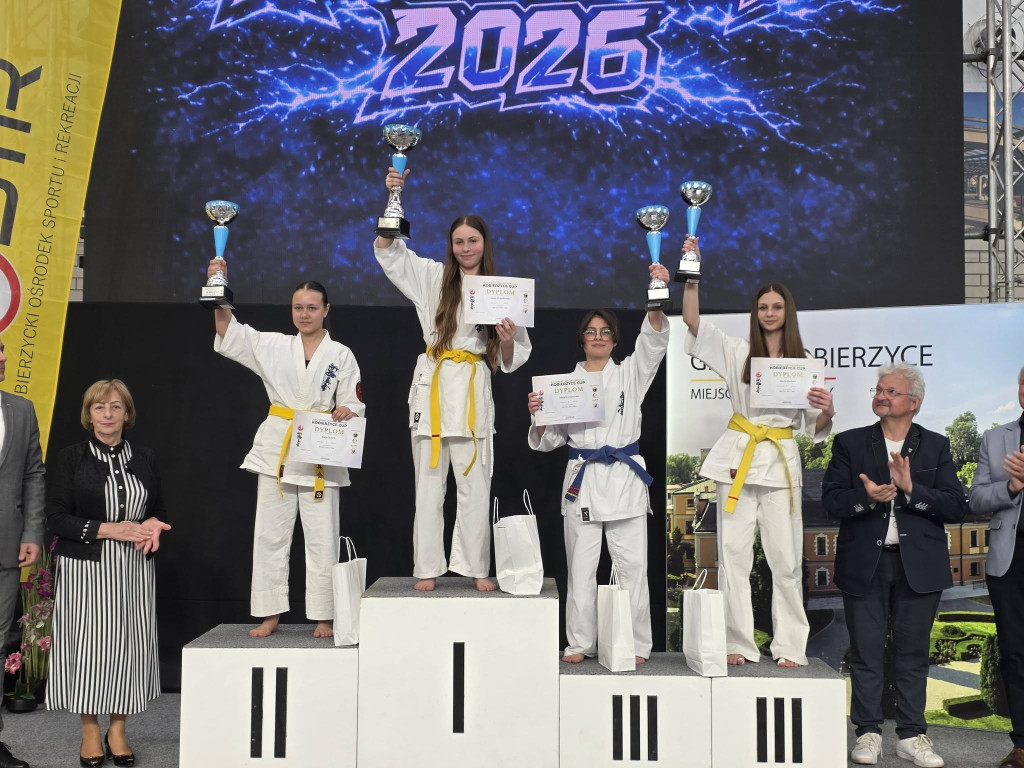 Konecki Klub Karate drugi drużynowo na Kobierzyce Cup 2026. Grad medali
