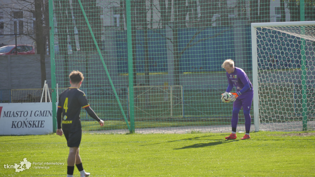Neptun Końskie ogrywa Koronę III Kielce 3:1