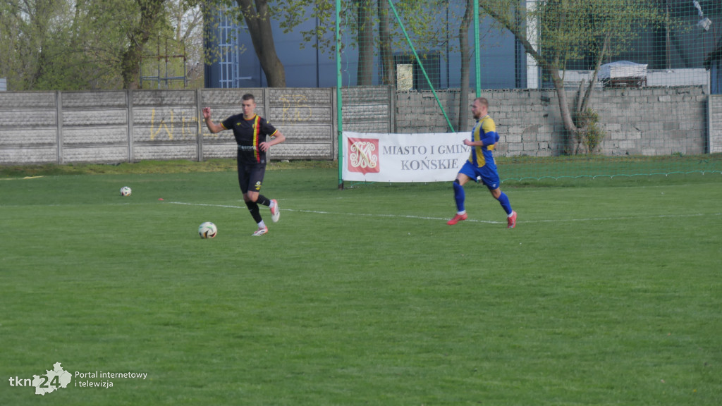 Neptun Końskie ogrywa Koronę III Kielce 3:1