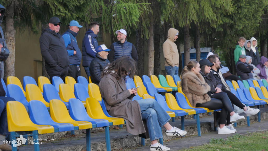 Neptun Końskie ogrywa Koronę III Kielce 3:1