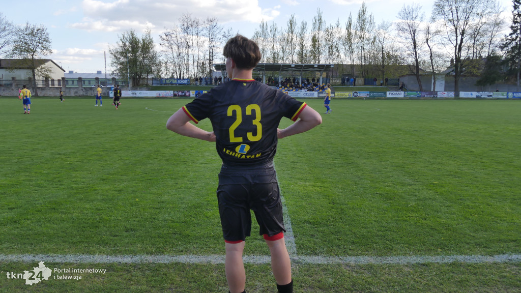 Neptun Końskie ogrywa Koronę III Kielce 3:1