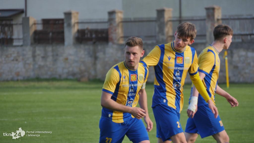 Neptun Końskie ogrywa Koronę III Kielce 3:1