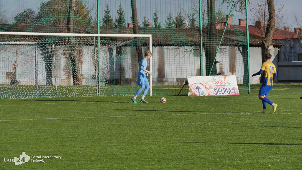 Neptun Końskie ogrywa Koronę III Kielce 3:1
