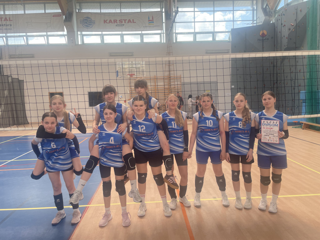 Dziebałtów w finale wojewódzkim w minisiatkówce