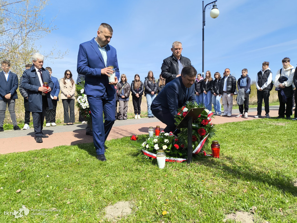 Konecczanie upamiętnili zbrodnię katyńską