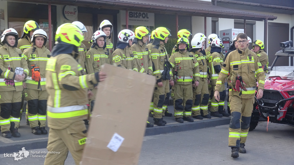 Smyków dla Cancer Fighters. Golenie głów i zbiórka kasy