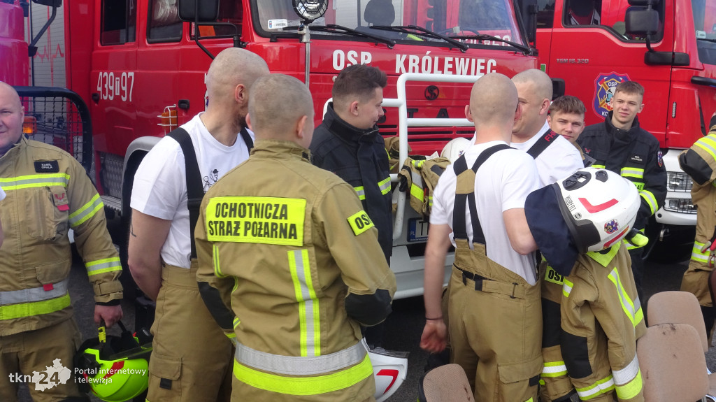 Smyków dla Cancer Fighters. Golenie głów i zbiórka kasy