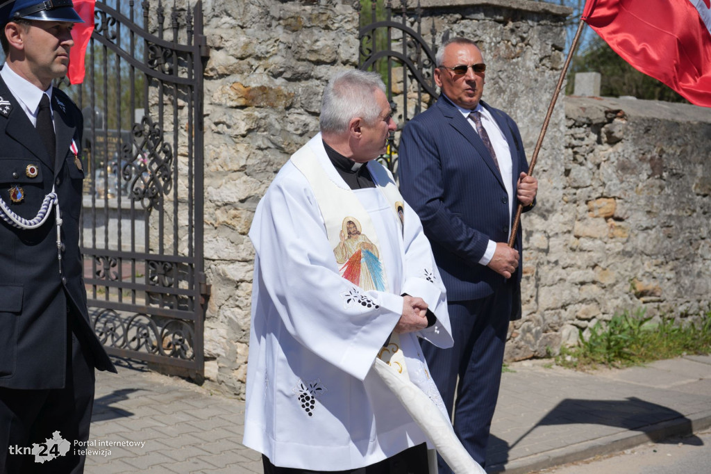 Uroczystości 3-majowe w Gowarczowie