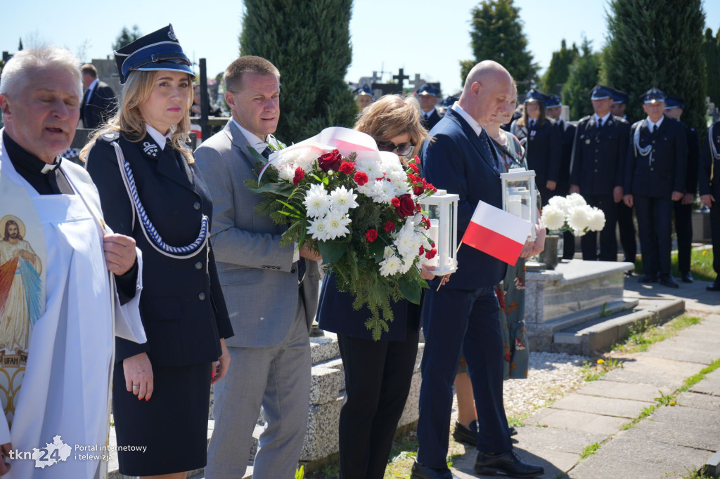 Uroczystości 3-majowe w Gowarczowie