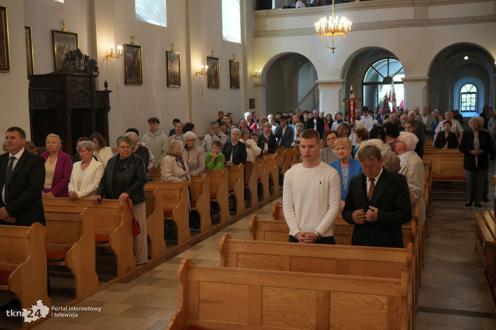 Uroczystości 3-majowe w Gowarczowie