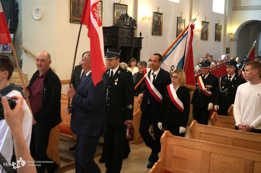 Uroczystości 3-majowe w Gowarczowie