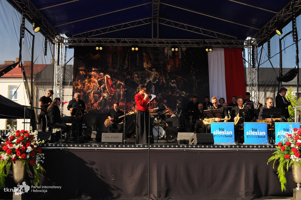 Koncert 3 Maja w Końskich. Jamróz, Listwan i Big Silesian Band na scenie