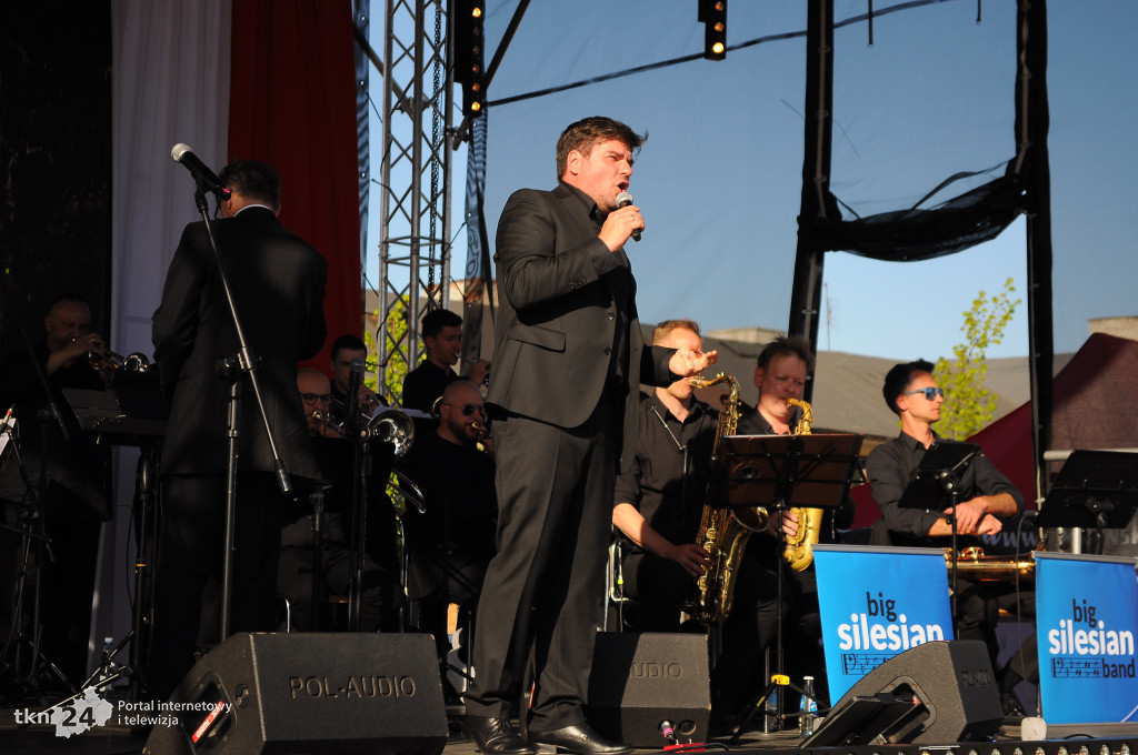 Koncert 3 Maja w Końskich. Jamróz, Listwan i Big Silesian Band na scenie