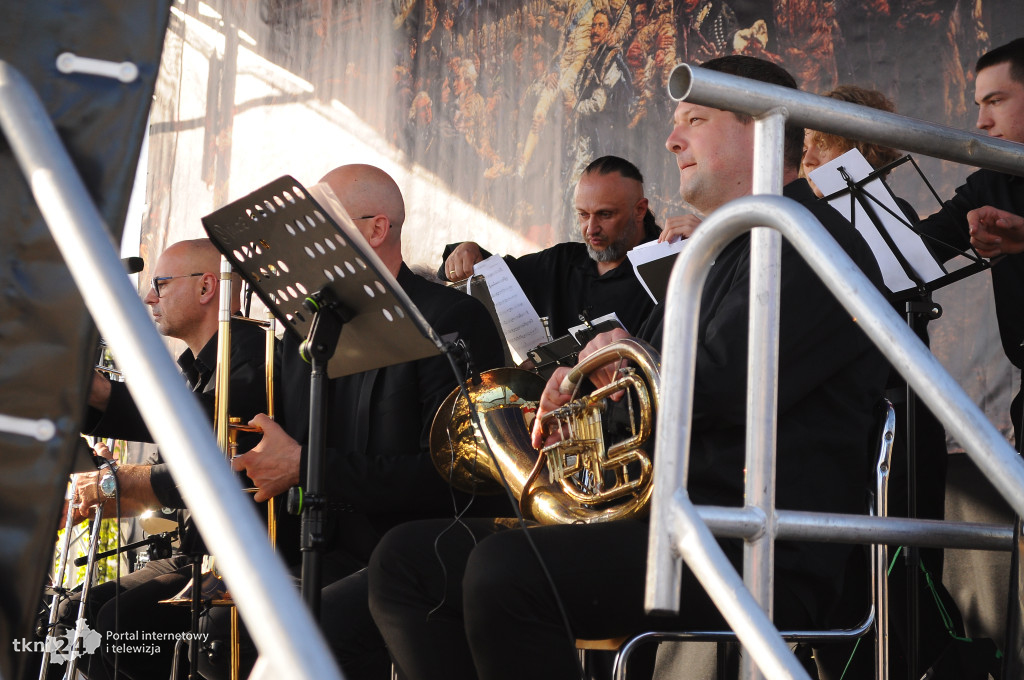 Koncert 3 Maja w Końskich. Jamróz, Listwan i Big Silesian Band na scenie