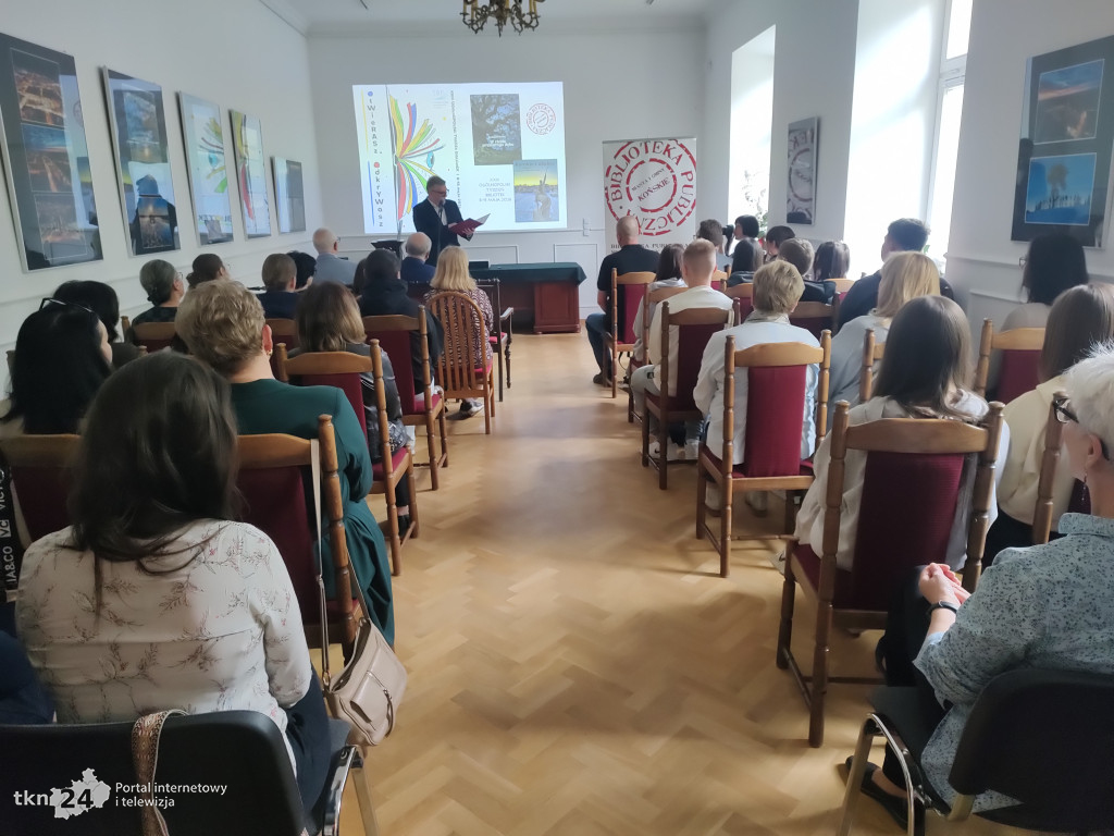 Tydzień Bibliotek. Seminarium biblioteczne w Końskich