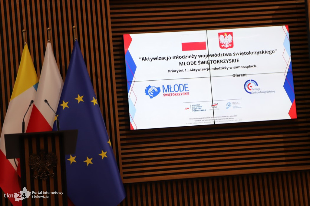 Granty dla młodzieży z powiatowych szkół średnich