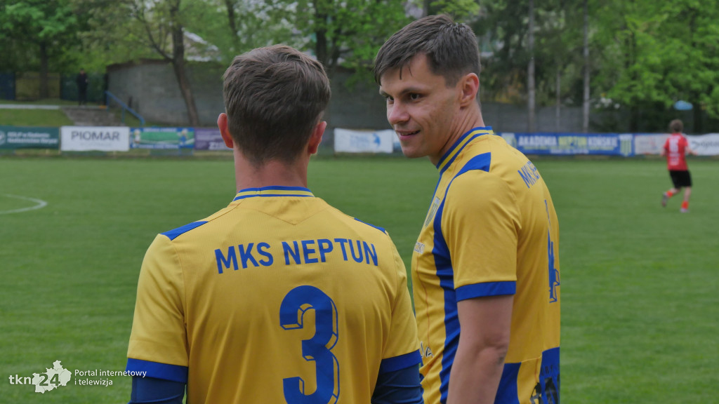 Neptun Końskie - Hetman Włoszczowa w IV Lidze