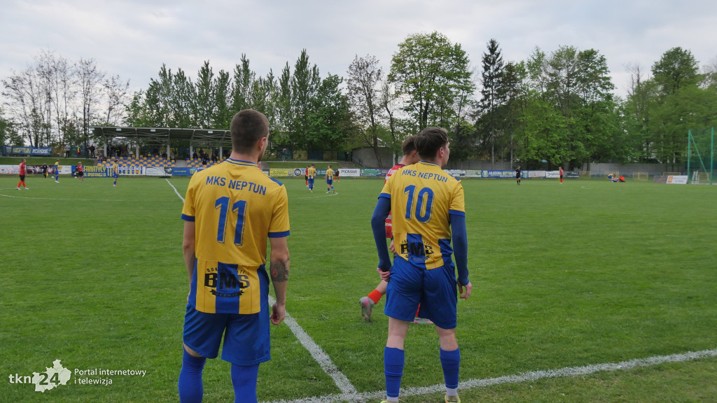 Neptun Końskie - Hetman Włoszczowa w IV Lidze