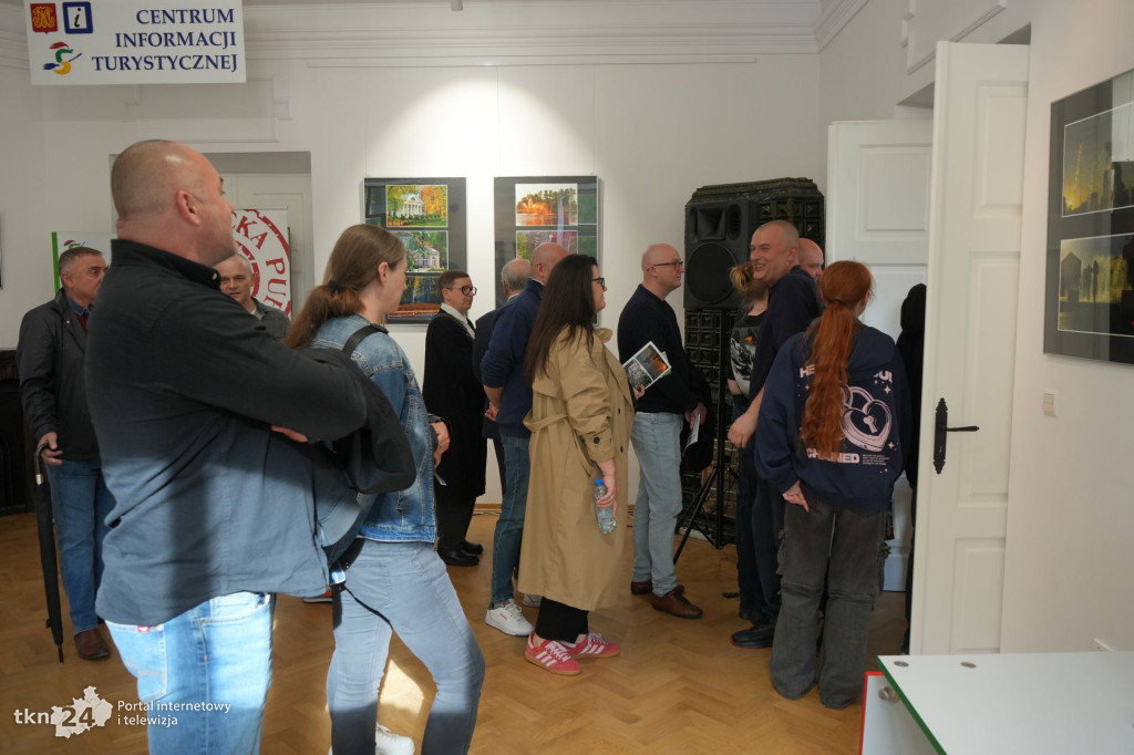 Wernisaż wystawy fotografii Łukasza Michalczyka