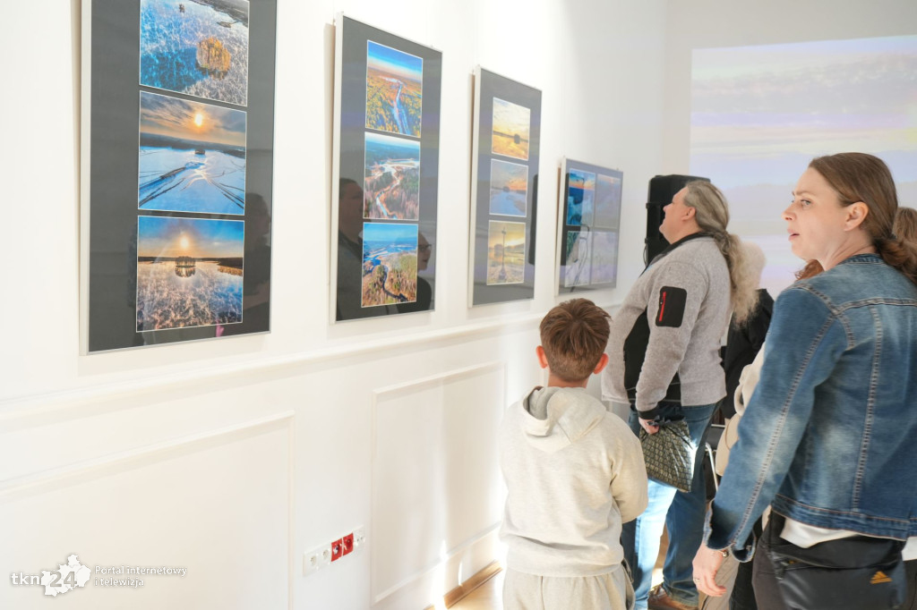 Wernisaż wystawy fotografii Łukasza Michalczyka