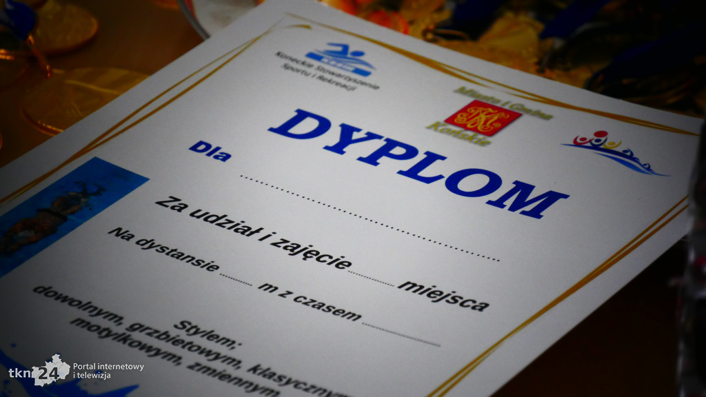 Wiosenne zawody pływackie w Końskich