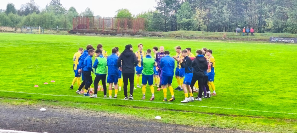 Orlicz Suchedniów - Neptun Końskie 1:3