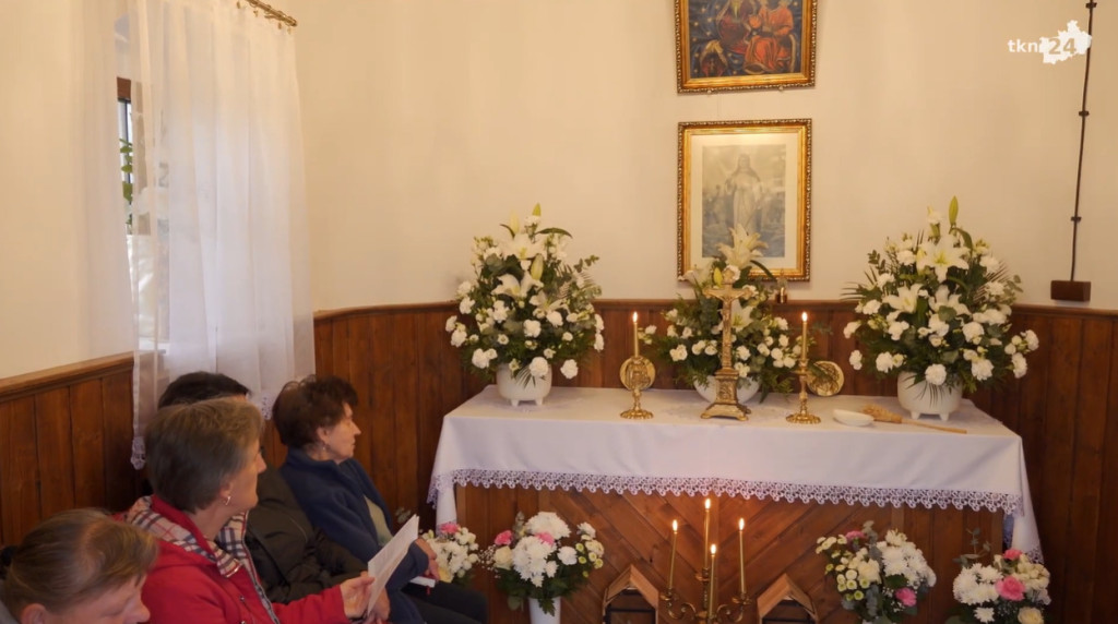 Kapliczka św. Barbary w Radoszycach jak nowa!