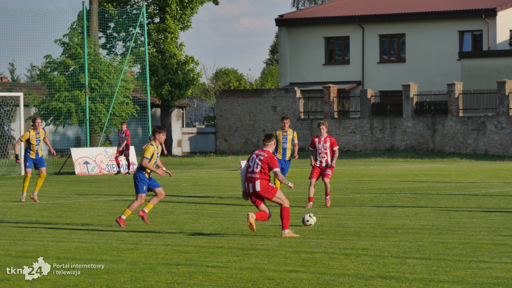 MKS Neptun Końskie - Arka Pawłów 1:1