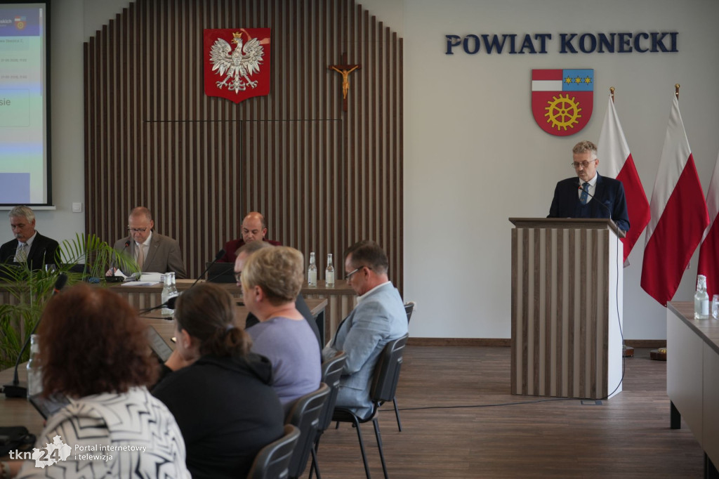 Likwidacja bursy ważnym tematem sesji w powiecie