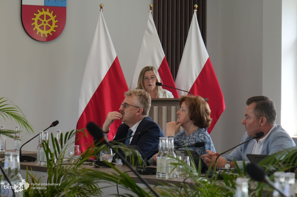 Likwidacja bursy ważnym tematem sesji w powiecie