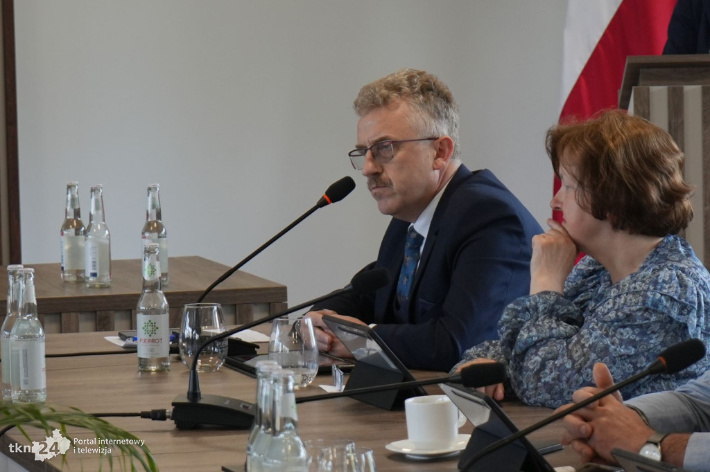 Likwidacja bursy ważnym tematem sesji w powiecie