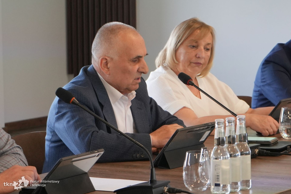 Likwidacja bursy ważnym tematem sesji w powiecie
