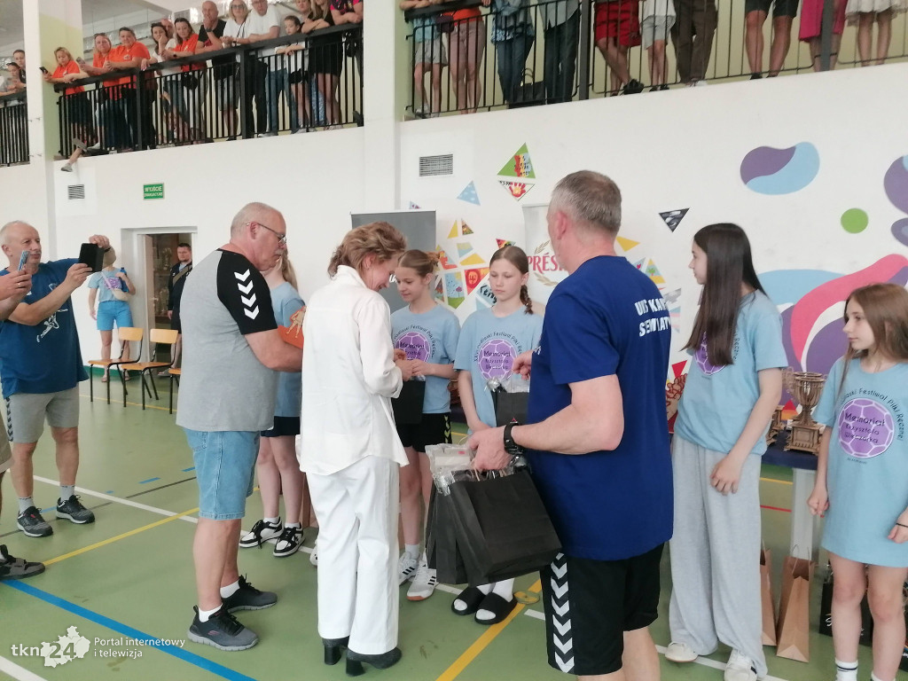 UKS Olimpia Końskie na Festiwalu Piłki Ręcznej w Siemiatyczach