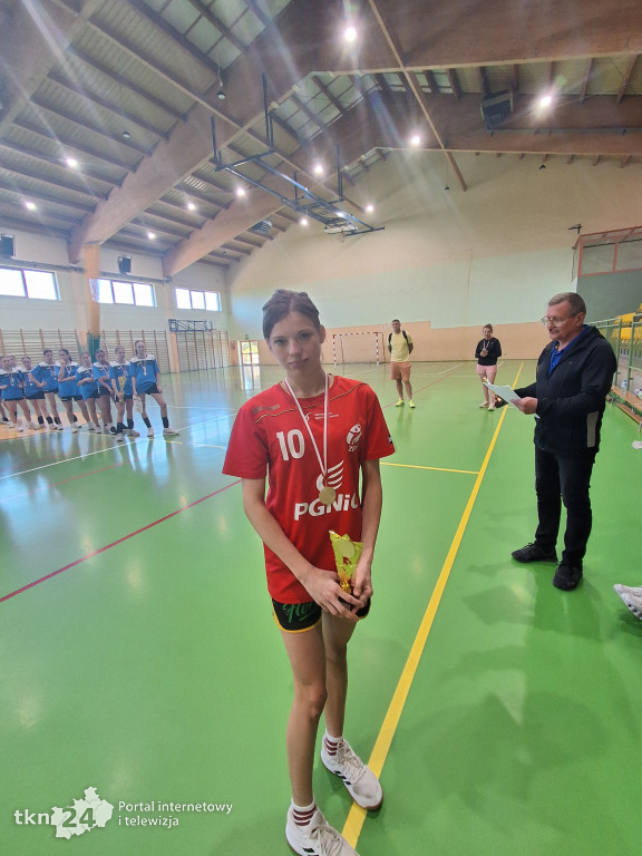 Zawodniczki SP 1 najlepsze w województwie w piłce ręcznej
