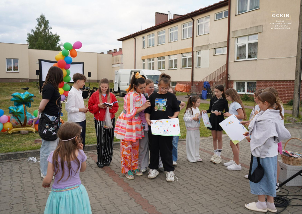 Mieszkańcy świętowali Dzień Dziecka w Gowarczowie