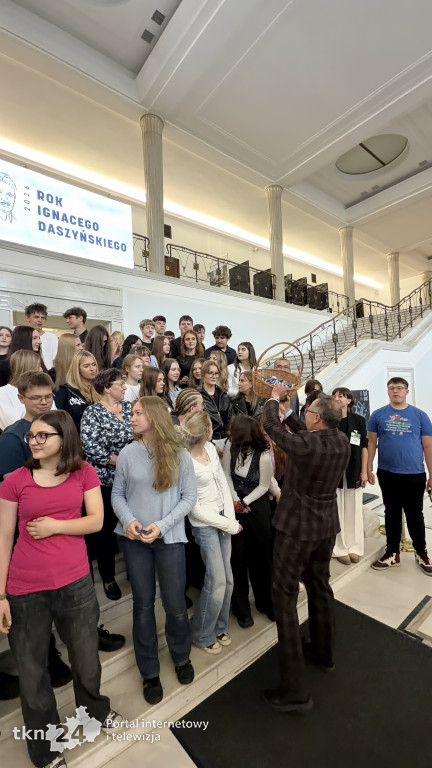 Na Dzień Dziecka odwiedzili Sejm RP na zaproszenie posła Andrzeja Szejny