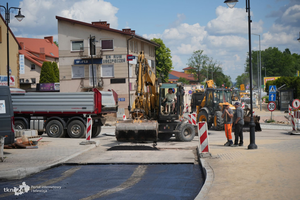 Ostatnie prace przy przebudowie ulic w Końskich
