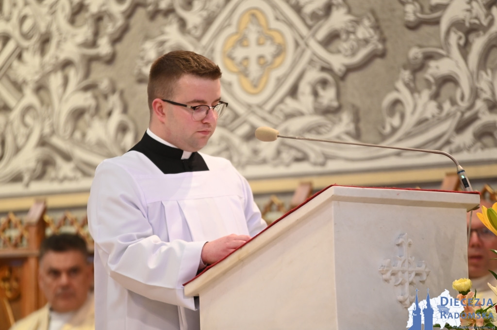 Mieszkaniec Końskich został księdzem. Szymon Maliborski przyjął święcenia