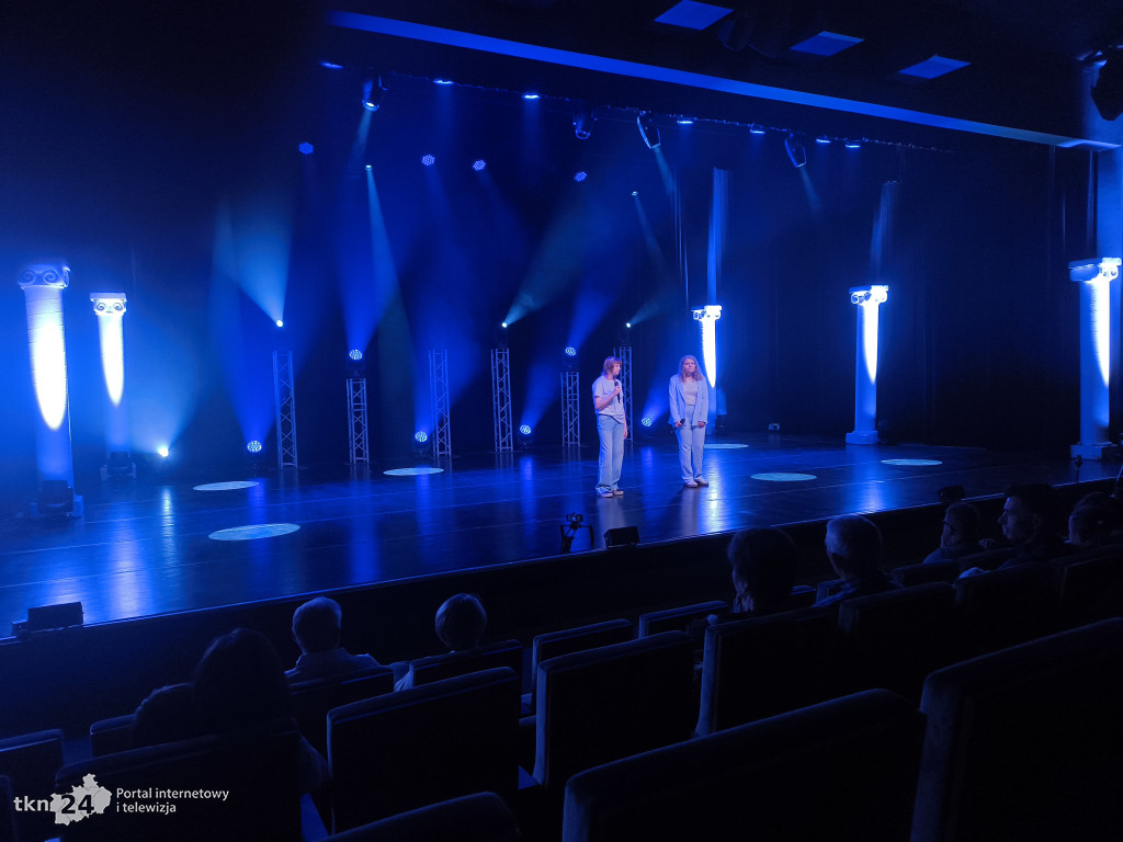 „Mamma Mia” w Koneckim Centrum Kultury.  Koncert Studia Solo
