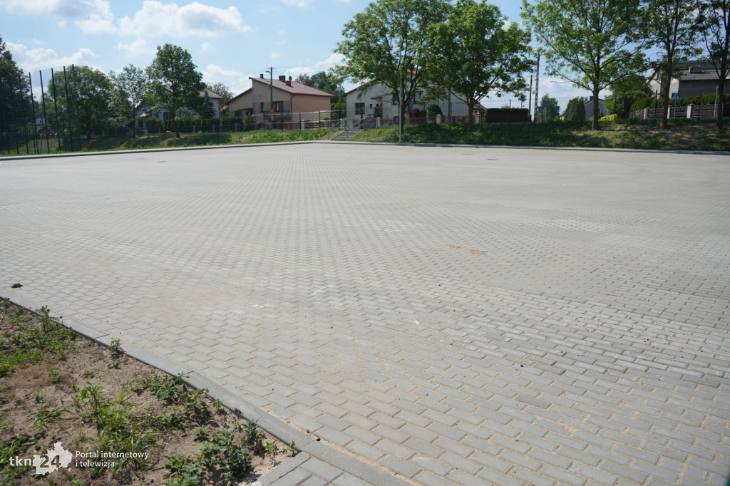 Stadion lekkoatletyczny w Końskich  po odbiorach