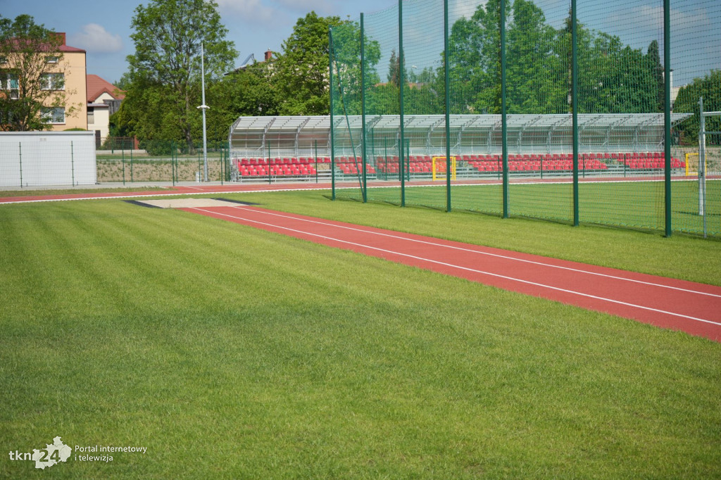 Stadion lekkoatletyczny w Końskich  po odbiorach