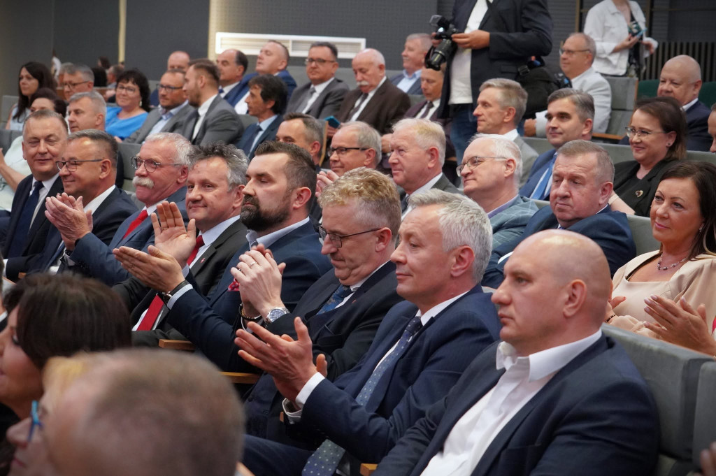 Dzień Samorządu Terytorialnego w Urzędzie Wojewódzkim. Wyróżniono wójt Jolantę Orman